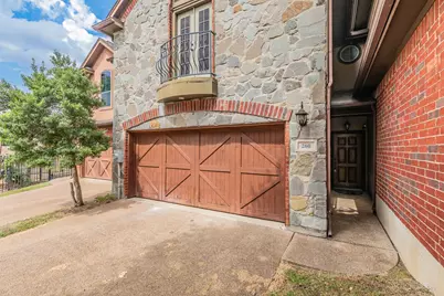 260 Corinna Court, Hurst, TX 76053 - Photo 2