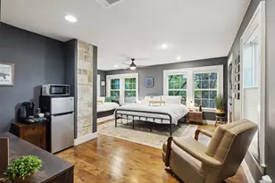 901 S Montreal Ave, Dallas, TX 75208 - Photo 24