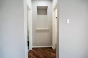 1487 Chase Ln, Irving, TX 75063 - Photo 10