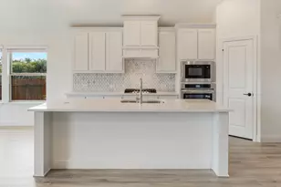 1016 Snowy Owl Dr, Alvarado, TX 76009 - Photo 18