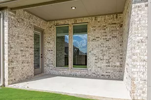 1016 Snowy Owl Dr, Alvarado, TX 76009 - Photo 32