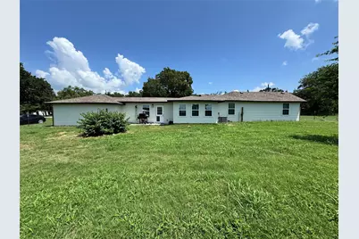 409 Mockingbird Lane, Chico, TX 76431 - Photo 10