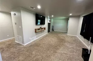 409 Mockingbird Ln, Chico, TX 76431 - Photo 4