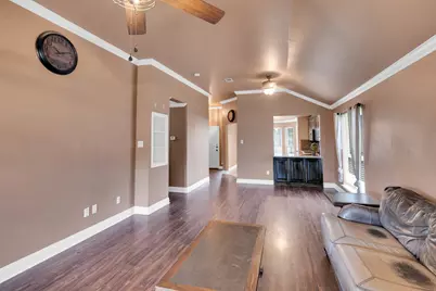 1006 Darren Drive, Burleson, TX 76028 - Photo 14