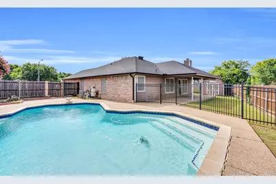 1006 Darren Drive, Burleson, TX 76028 - Photo 32