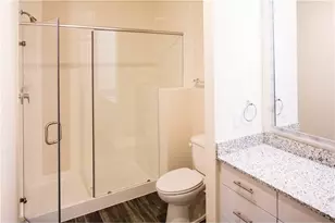 2901 W 5th St, Fort Worth, TX 76107 - Photo 2