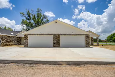 133 Winners Circle #102, Weatherford, TX 76087 - Photo 2