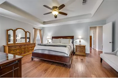 1113 Derbyshire Lane, Carrollton, TX 75007 - Photo 26