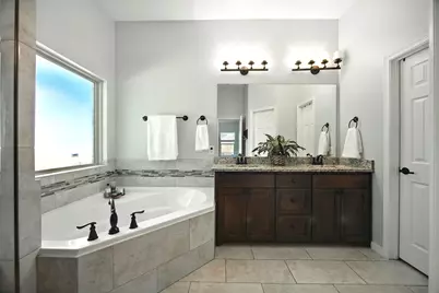 4520 N Shore Drive, The Colony, TX 75056 - Photo 14