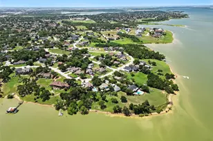 4520 N Shore Dr, The Colony, TX 75056 - Photo 32