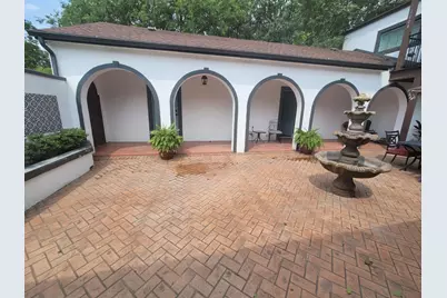 1002 W 2nd Avenue, Corsicana, TX 75110 - Photo 1