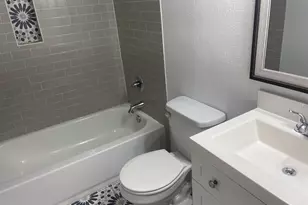 411 Smith St, Bonham, TX 75418 - Photo 16