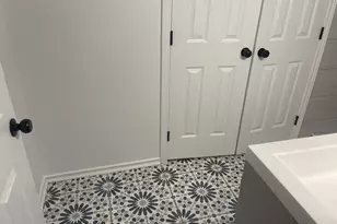 411 Smith St, Bonham, TX 75418 - Photo 10