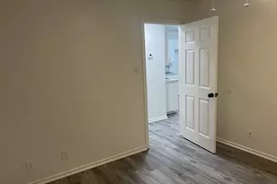 411 Smith St, Bonham, TX 75418 - Photo 12