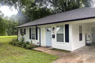 411 Smith St, Bonham, TX 75418 - Photo 20