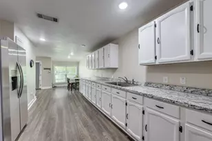 408 W Heron St, Denison, TX 75020 - Photo 6