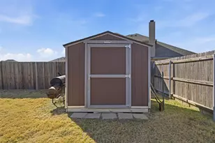 248 Woodhaven Trl, McGregor, TX 76657 - Photo 24