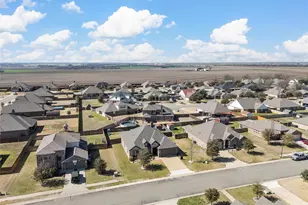 248 Woodhaven Trl, McGregor, TX 76657 - Photo 38