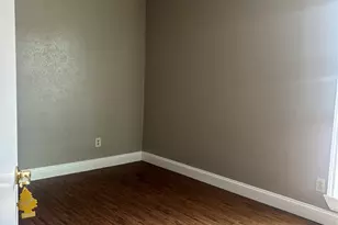 9520 Royal Ln, Dallas, TX 75243 - Photo 8