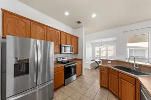 9914 Wethers Field Cir, Providence Village, TX 76227 - Photo 14