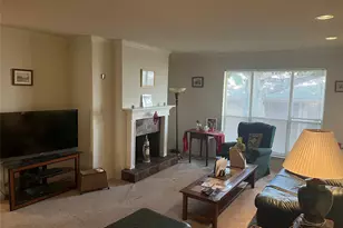 10562 High Hollows Dr, Dallas, TX 75230 - Photo 4