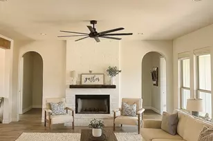 3347 N Lakeview Dr, Palo Pinto, TX 76484 - Photo 1