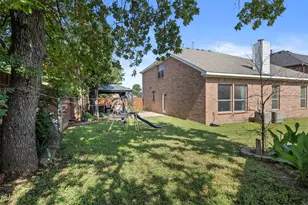 1900 Park Manor Ct, Euless, TX 76039 - Photo 28