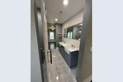 911 N Montclair Avenue, Dallas, TX 75208 - Photo 10