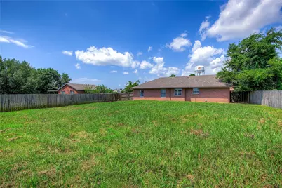 2007 Solomon Drive, Commerce, TX 75428 - Photo 30