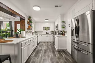 5228 Dunson Dr, Haltom City, TX 76148 - Photo 14