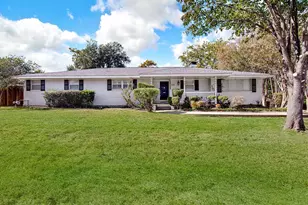 1820 Ridgmar Blvd, Fort Worth, TX 76116 - Photo 1