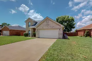 805 Brandon Dr, Seagoville, TX 75159 - Photo 1