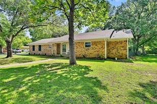 1914 Laurel Rd, Gainesville, TX 76240 - Photo 4