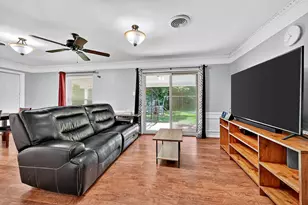 1914 Laurel Rd, Gainesville, TX 76240 - Photo 8