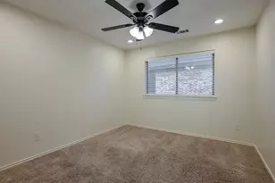 713 Paul Dr, Hurst, TX 76054 - Photo 18