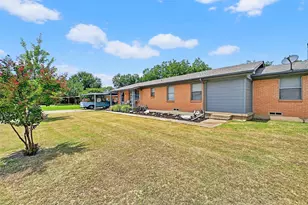 509 W Ash St, Celina, TX 75009 - Photo 4