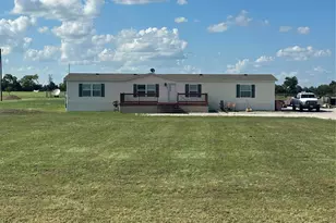 436 Co Rd 4300, Greenville, TX 75401 - Photo 2