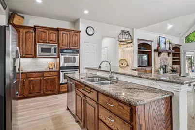 10092 Plainsman Lane, Frisco, TX 75035 - Photo 12