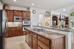 10092 Plainsman Ln, Frisco, TX 75035 - Photo 12