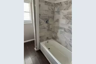 304 S Buffalo Street, Chico, TX 76431 - Photo 8