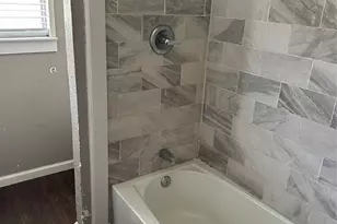 304 S Buffalo St, Chico, TX 76431 - Photo 8