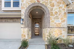 13124 Yellowstone Wy, Providence Village, TX 76227 - Photo 4