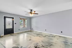 1005 Hooks St, Lacy Lakeview, TX 76705 - Photo 18