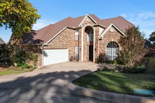 2 Shields Ct, Trophy Club, TX 76262 - Photo 2