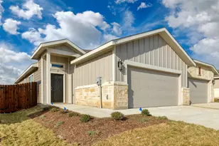 725 Fallow Dr, Venus, TX 76084 - Photo 1