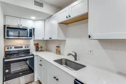 10211 Regal Oaks Drive #120, Dallas, TX 75230 - Photo 10