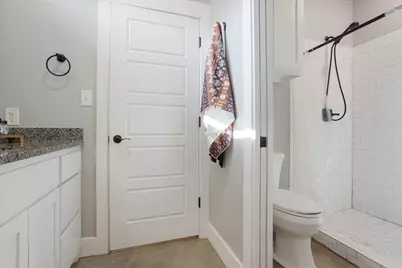 408 W Day Street, Denison, TX 75020 - Photo 18