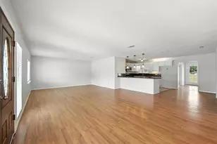 236 Half Moon Way, Runaway Bay, TX 76426 - Photo 6