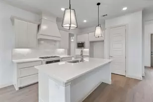 107 Moreland St, Paradise, TX 76073 - Photo 8