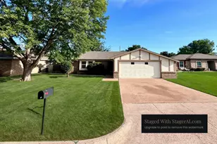 1612 Prince Ct, Benbrook, TX 76126 - Photo 1